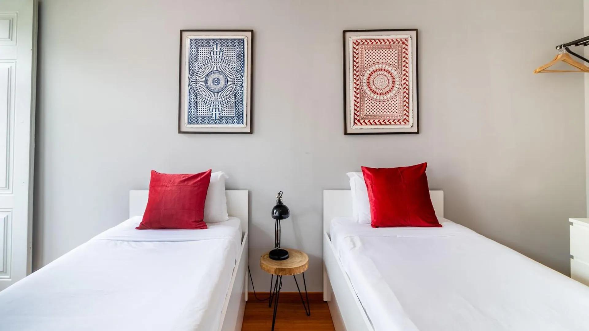 Restauradores By Central Hill Apartments Lisbon 0*,  Portugal
