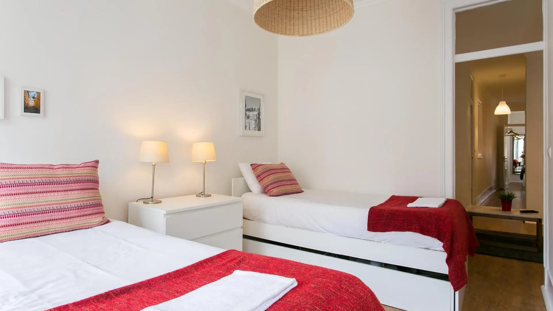 Restauradores By Central Hill Apartments Lisbon Portugal